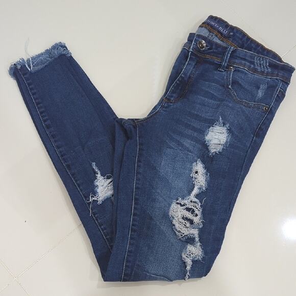 Tractr Blu Distressed Skinny Jeans Women's 26x28 Dark Wash Stretch Rew Edge Hem - Picture 2 of 8